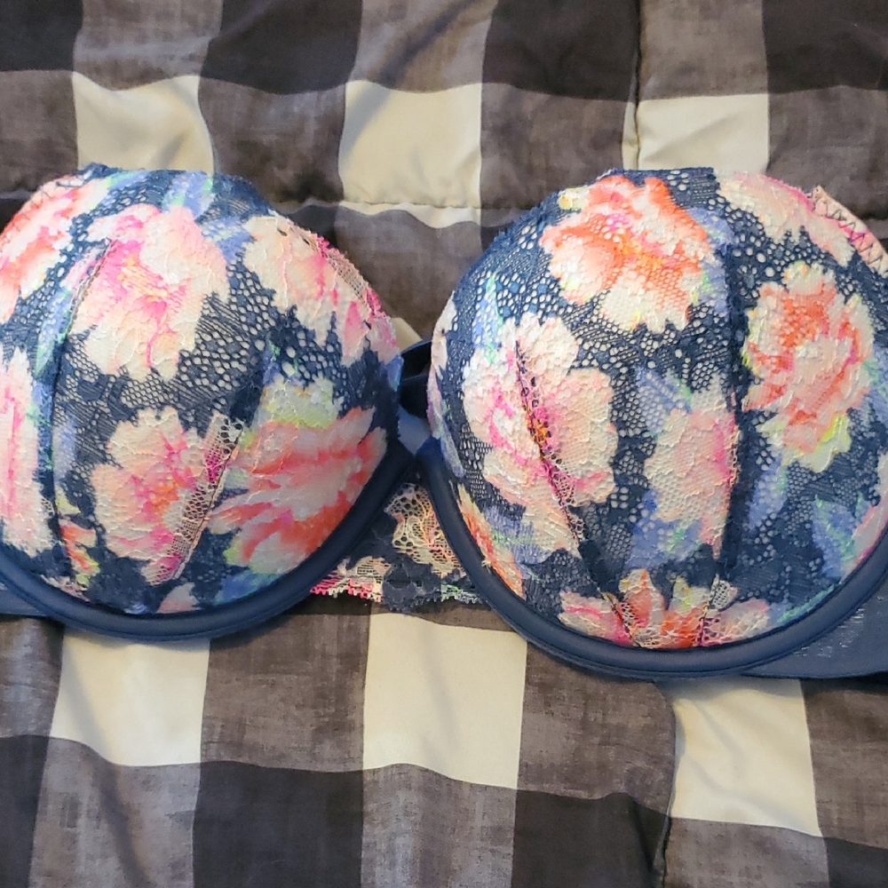 PINK Victoria's Secret Floral Lace Bra - Blue and Pink
